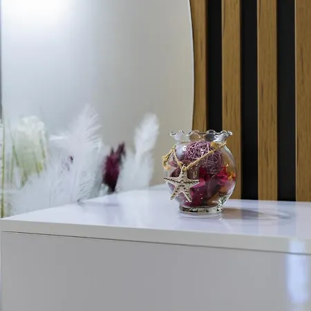 Apartament Bella *