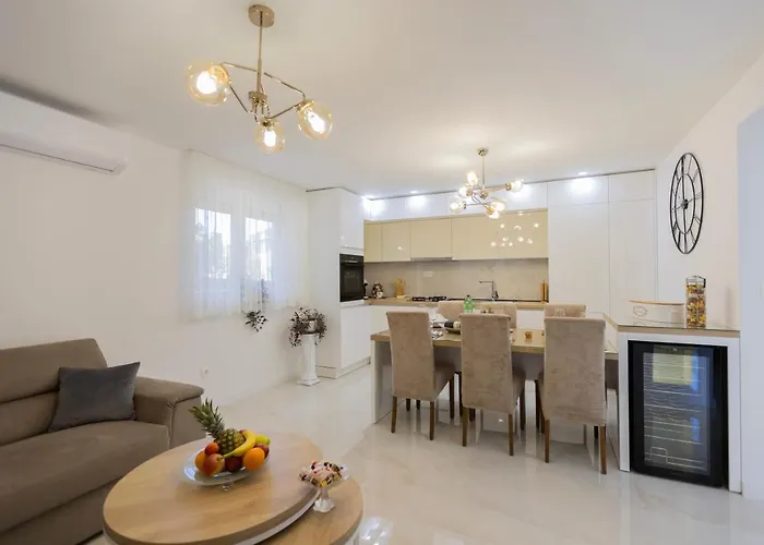Apartment Bella Podstrana
